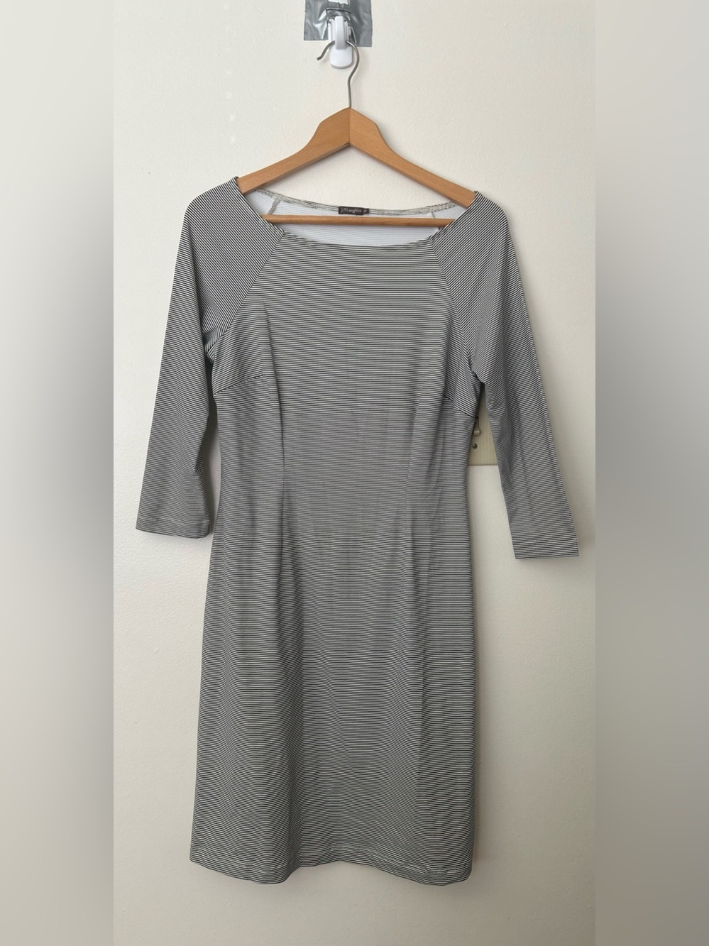J. McLaughlin Black & White Striped Boatneck 3/4 Dress (size- XS)
